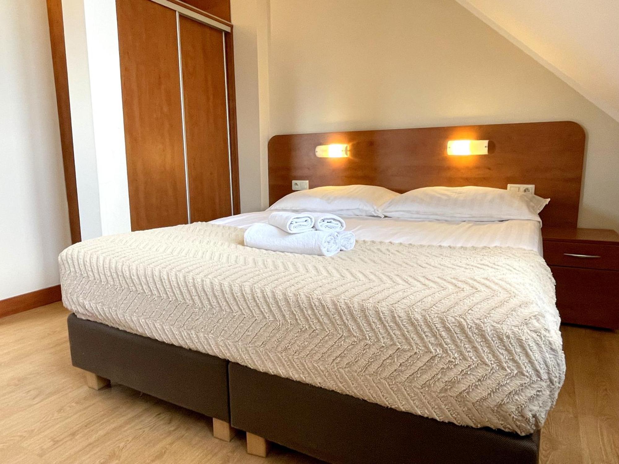 Hl Lebski Apartamenty Łeba Buitenkant foto