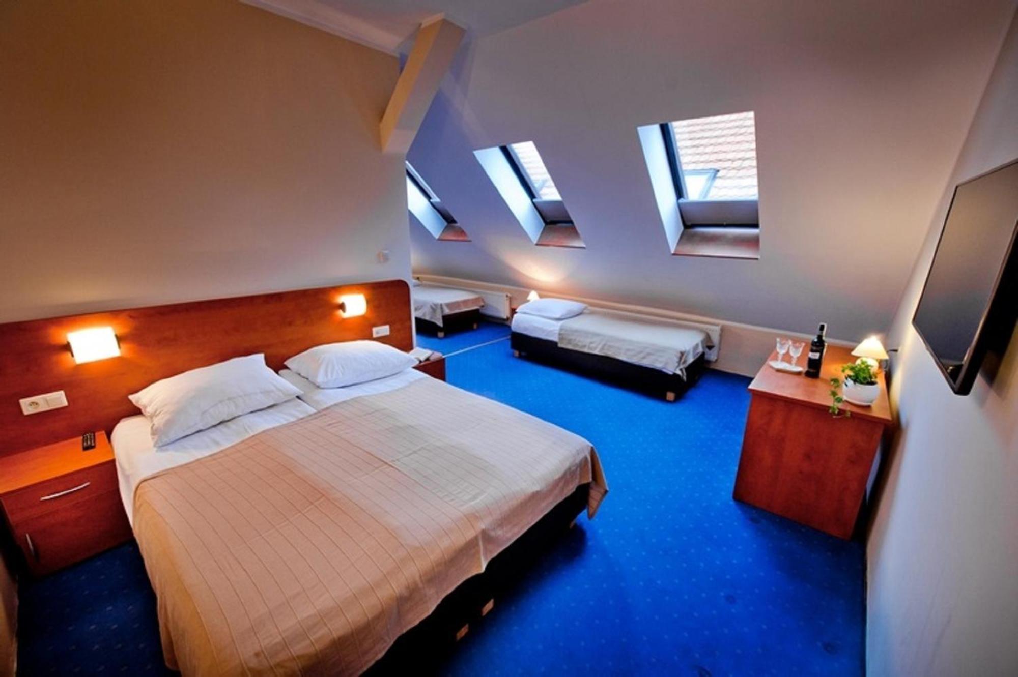 Hl Lebski Apartamenty Łeba Buitenkant foto